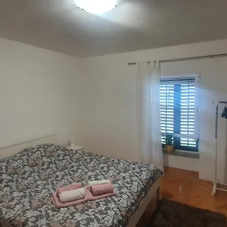 Apartman Lami Apartment *